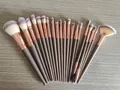 Juego de 20 brochas de maquillaje con férulas de oro rosa y cerdas de punta morada - Brochas Pequeñas / Juego de 20 Piezas / Marrón