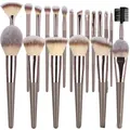 20-piece champagne gold professional makeup brush set with soft synthetic bristles - 20 Large Pieces/Pack / Champagne Gold