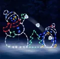 Decorazione LED animata con pupazzo di neve e pinguino in una battaglia di neve. - Battaglia di Neve Pupazzo e Pinguino (Modello A)