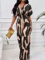 Elegant V-neck jumpsuit featuring abstract brushstroke print and batwing sleeves. - S / Set / Khaki Pink