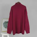 Gemütlicher, übergroßer weinroter Rollkragen-Strickpullover für Damen mit Rippbündchen - S / Oberteile / Burgunderrot