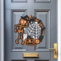 Colgador de puerta de madera de Halloween con motivos de calabaza y esqueleto en gris. - Estilo Mezcla Elementos Halloween (C) / 30x30x0,5cm