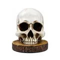 Realistisches Schädel-Ornament aus Harz auf Holzsockel für Halloween-Deko zu Hause - Schädelform (SKU00038029) / 1 Stück
