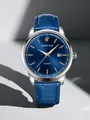 Elegante orologio da uomo Lucky Fox con quadrante blu e cinturino in pelle scura. - Blu