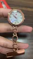 Élégante montre infirmière octogonale en or rose avec mouvement à quartz et nacre - Style Octogonal (Montre Infirmière)