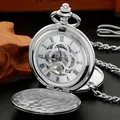 Detail der silbernen mechanischen Taschenuhr mit blauen Ziffern und Skelettzifferblatt - Silber Automatik Skelett Zug (PM593)