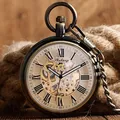 Nahaufnahme einer mechanischen Taschenuhr aus Bronze mit filigranem Skelettuhrwerk-Detail - Bronze Automatik Skelett (P2088C)