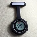 Montre de poche numérique en silicone noir pour infirmière avec broche - Noir
