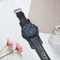 Detalle del reloj de cuarzo para hombre con esfera grande y correa de cuero negro - Correa Negra Aguja Roja