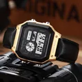 Primer plano de reloj deportivo digital dorado con correa de cuero negro y mapa mundial - Caja Dorada Correa Negra