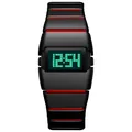 Vista macro di un orologio digitale in stile retrò Y2K con corpo nero e dettagli rossi - Nero rosso