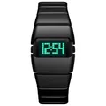 Vista frontale dettagliata di un orologio digitale retrò Y2K nero opaco con display LED verde - Nero