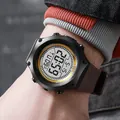 Montre-bracelet numérique de sport avec un bracelet en silicone marron et lunette dorée - Montre Numérique Sportive / Marron