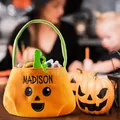 Detailansicht einer Plüsch-Halloween-Kürbis-Süßigkeitentüte mit besticktem Namen - Regulärer Stil (Ohne Stickerei) / Kürbis-Stil