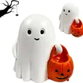 Figurine de fantôme blanc tenant un panier citrouille pour la décoration de Halloween. - Citrouille Fantôme