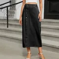 Detail of black cargo denim skirt with front buttons and side pocket - S / Black and Gray