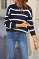 Elegante jersey de punto oversize con rayas horizontales azul marino y blanco - S / Tops / Azul Marino