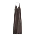 Elegante vestido maxi de satén marrón chocolate con cuello halter y detalle de lazo - XS / Vestidos / Marrón Oscuro