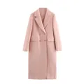 Vista detallada de un abrigo rosa de doble botonadura con solapa para mujer. - XS / Tops / Rosa