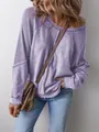 Modisches lavendelfarbenes Waffelstrick-Sweatshirt mit langen Ärmeln und offenen Nähten. - Lila