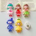 Dettaglio di calamite da frigo in resina colorata serie ragazze frutta - Set Magnetico Ragazza Frutta/5 Pz (Senza Cartoncino) / 5 Pezzi