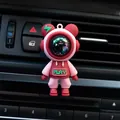 Ambientador de coche astronauta de dibujos animados clip de ventilación decorativo auto - Con Pastilla de Aromaterapia / Oso Rayo Rojo