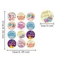 Detailed dimensions of Happy Birthday sticker sheet with 5cm diameter labels. - Illustrated Round Sticker (A745) / 21cm*16cm