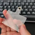 Een transparante plastic telefoonkoord patch met een duurzame zilveren metalen oogje - Clip Kaart / Transparant (Harde Clip)