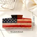 Detailansicht einer Haarspange mit US-Flaggenmuster zum Unabhängigkeitstag und Maßen - Distressed Flaggen-Stil (D9-4-19) / Groß