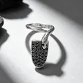 Unieke zilveren geometrische slangennagelring met zwarte steentjes ingelegd ontwerp - 92 ancient white k + gray zirconium a-512