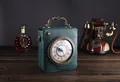 Sac à main rétro en cuir vert avec horloge ornée et cadran à chiffres romains chic - Vert Foncé