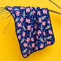 Morbida coperta in pile per animali con motivi festivi di case e alberi per cani e gatti - M(60x40cm) / Albero di Natale