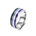 Unisex-Ring aus Titanstahl mit Emaille-Streifen in Schwarz, Blau, Weiß und Violett - Größe 6 / Stil D (Schwarz, Blau, Weiß und Lila Streifen)