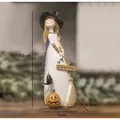 Figura de bruja de Halloween pintada a mano con escoba y calabaza, adorno de 14 cm - Bruja B (Con Escoba)