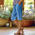 Short décontracté en coton et lin bleu clair pour femme avec poches pour un look d'été - S / Bas / Bleu