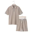 Ensemble 2 pièces pour homme en maille gaufrée kaki avec polo à demi-zip et short assorti - S / Top And Bottom / Kaki