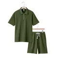 Ensemble décontracté pour homme en maille gaufrée vert olive avec polo zippé et short - S / Haut et Bas / Vert Militaire