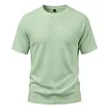 Vue détaillée du t-shirt respirant à texture gaufrée pour hommes de couleur vert clair - S / Hauts / Vert Haricot