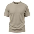 Détail d'un t-shirt à manches raglan pour homme en texture gaufrée respirante - S / Hauts / Khaki