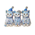 Exquisite Weihnachts-Katzenbrosche mit blau-weißem Emaille-Porzellan und Kristallen - Drei Katzen (Porzellanstil) / Blau-weißes Porzellan