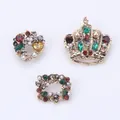 Set mit Strass- und Perlenbroschen im Vintage-Hofstil mit Kronen- und Herz-Kranz-Pins - Vintage Palast Brosche 3-teiliges Set (D9-6-7680) / 3er-Pack