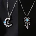 Elegante zilveren kettingen met maansikkel- en dromenvanger-hangers, blauwe stenen - Vlinder Maan + Dromenvanger (Eenvoudige Verpakking)