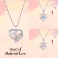 Elegante zilveren hartketting met dansende steen hanger en MOM gravure cadeau voor - Eenvoudige Verpakking / Moederliefde en Hartslag Blauw Wit Set