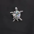Spilla a forma di tartaruga marina in argento vintage con conchiglia e cristalli - Argento Vintage + Conchiglia Iridescente
