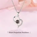 Zilveren hart projectie ketting met 100 talen Ik hou van jou micro-gravering voor vrouwen - Hart Toewijding Projectie Halsketting / Geschenkdoos