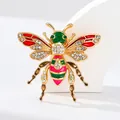 Elegante goudkleurige bijenbroche met kleurrijk email en heldere strassteentjes - Pink Green Painted Glaze Bee Style (O1-3-5046)
