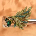 Sierlijke vintage barokke pauwenbroche in smaragdgroene kristallen en antiek gouden afwerking - Bosgroen Pauw Stijl (SMT1005005925508747)