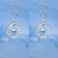 Elegante silberne Feder-Halskette mit irisierendem Mittelstein und Kristallen - Feder und Mond Stil / 2 Stück/Set