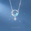 Elegante halsketting met blauwe maan en ster kristallen hanger voor dames cadeau sieraad - Achtervolg de Sterrenmaan / 1 Stuk - Simpel Model