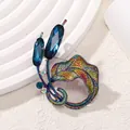 Elegante spilla a foglia iridescente con cristalli blu scintillanti e strass colorati - Stile Pianta Acquatica (AL810142760937)